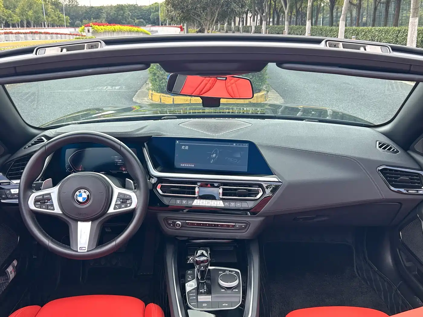 BMW Z4 2024 2023 sDrive 25i M Sport Package