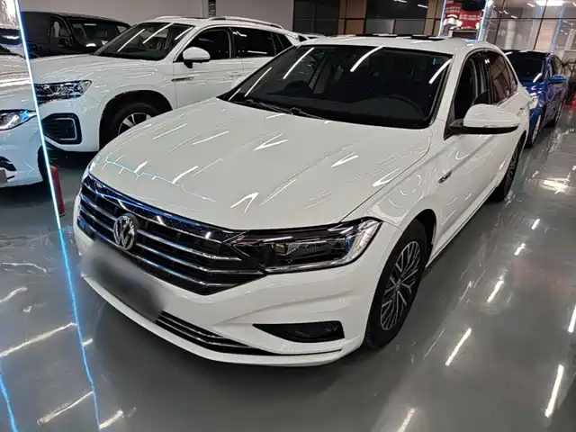 Volkswagen Sagitar 2021