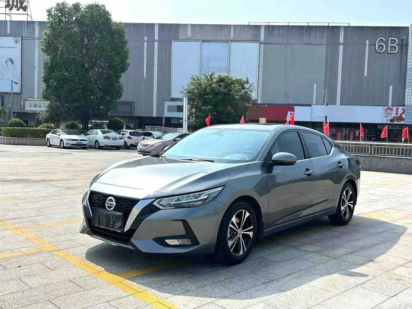 Фото 3 - Nissan Sylphy