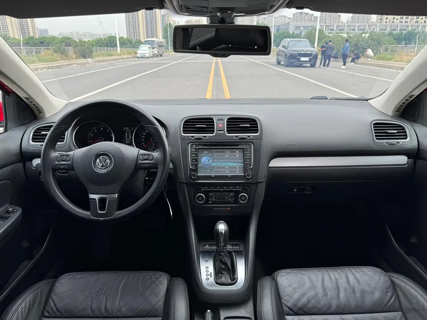 Volkswagen Golf (Import) 2011 Model 1.4TSI Luxury Touring фото 23