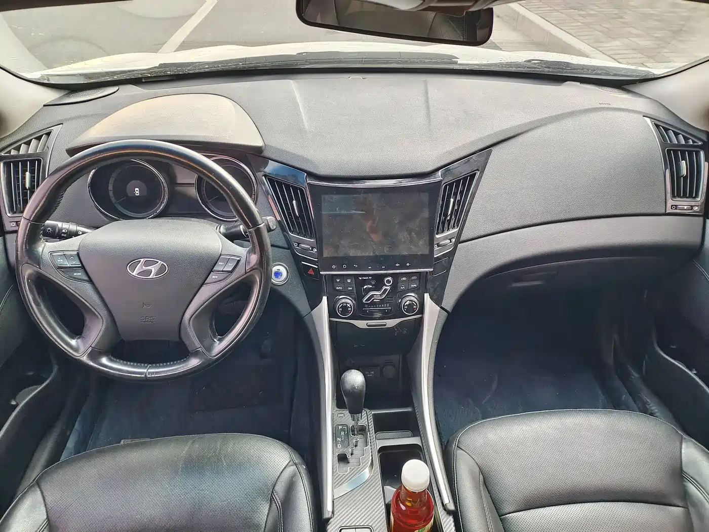 Hyundai Sonata 2015 Classic 2.0L Automatic Luxury Edition фото 7
