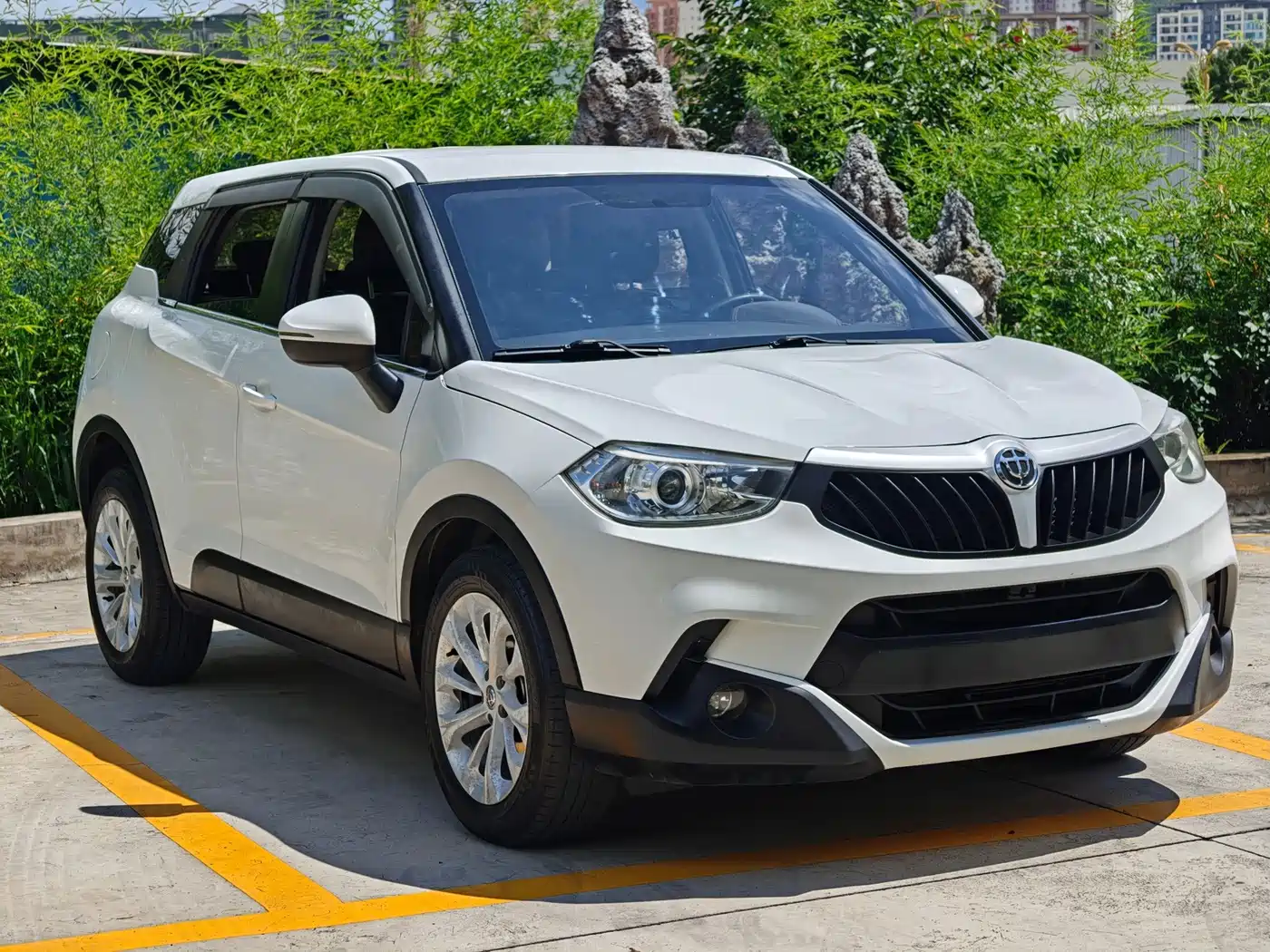 Zhonghua V3 2016 2016 1.5L Manual Comfort
