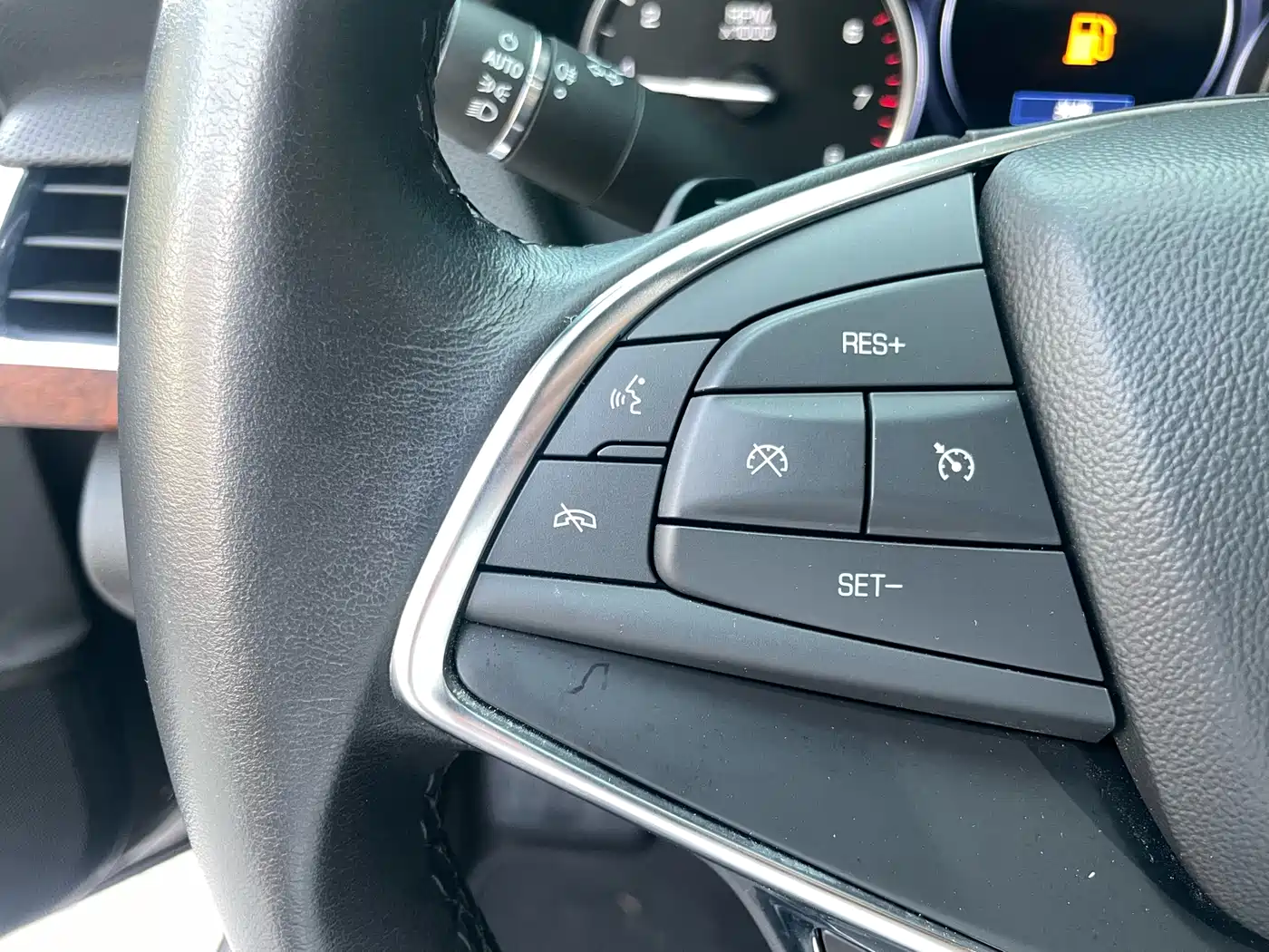 CADILLAC CT6