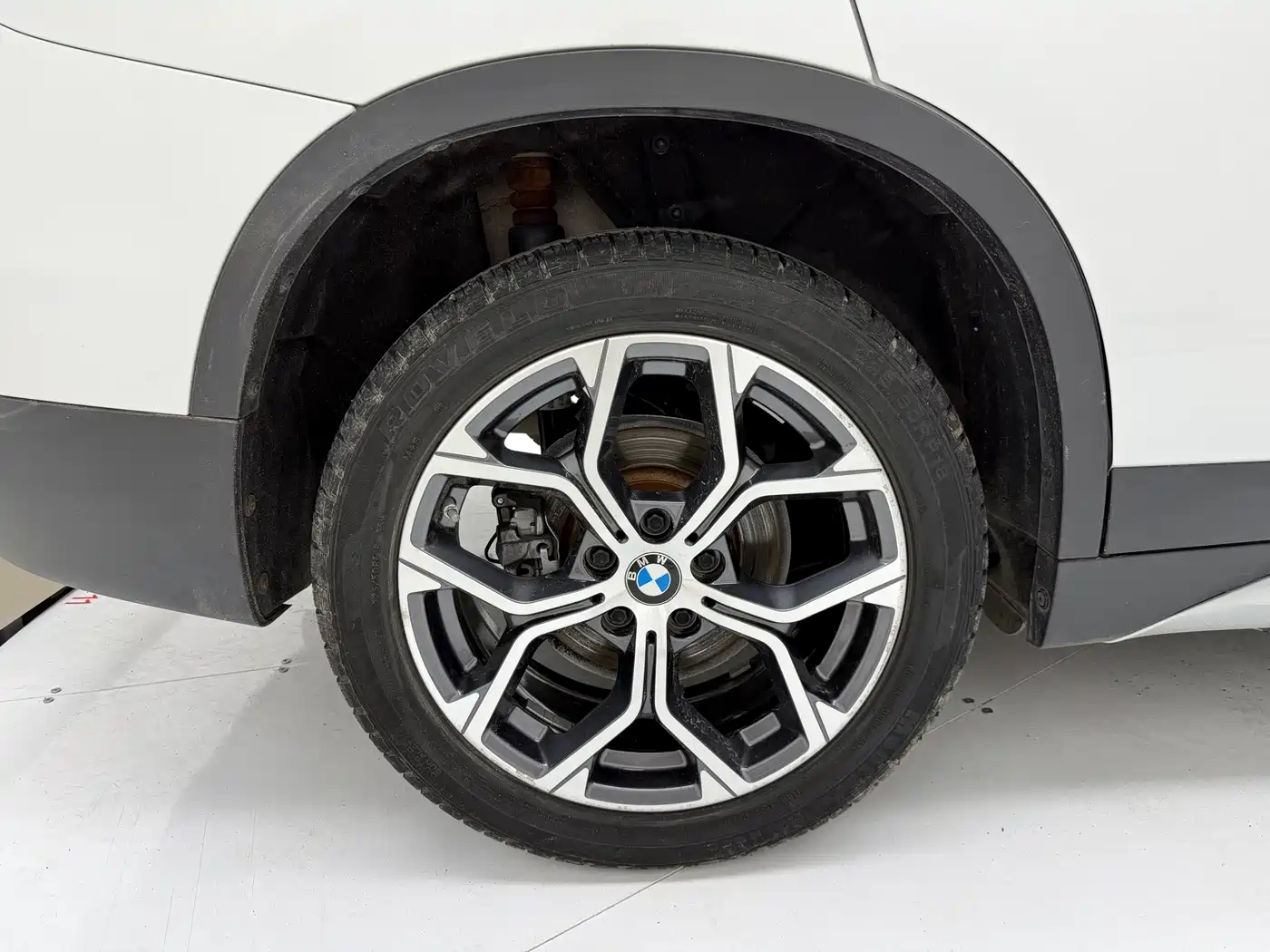 BMW X1 2022 sDrive20Li Fashion фото 15