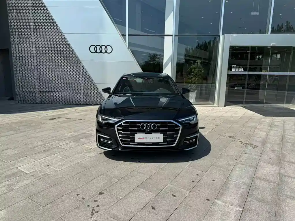 Audi A6L 2025 45 TFSI Premium Sport фото 2