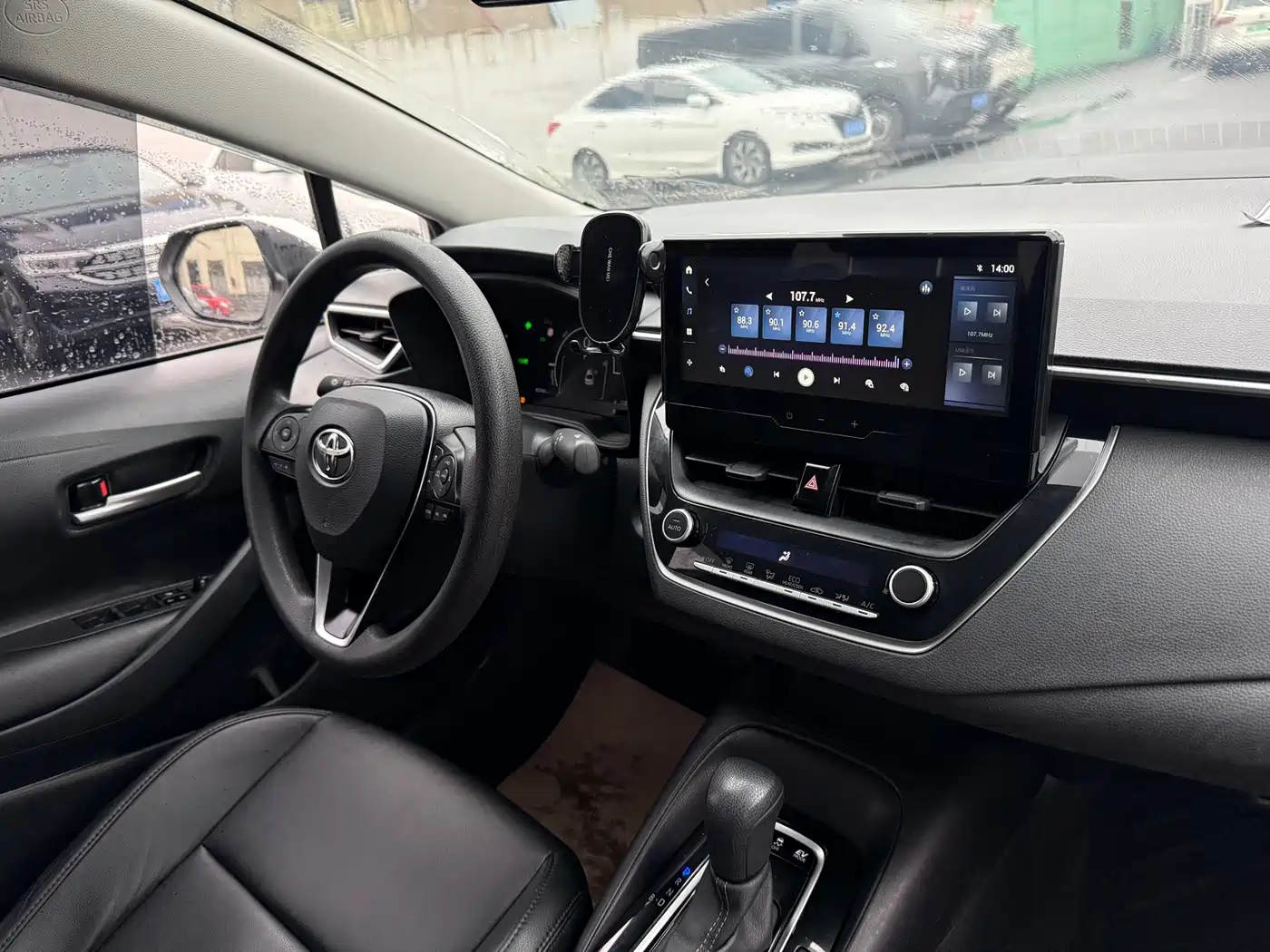 Toyota Levin 2023 Smart Hybrid 1.8L Leading Edition фото 18