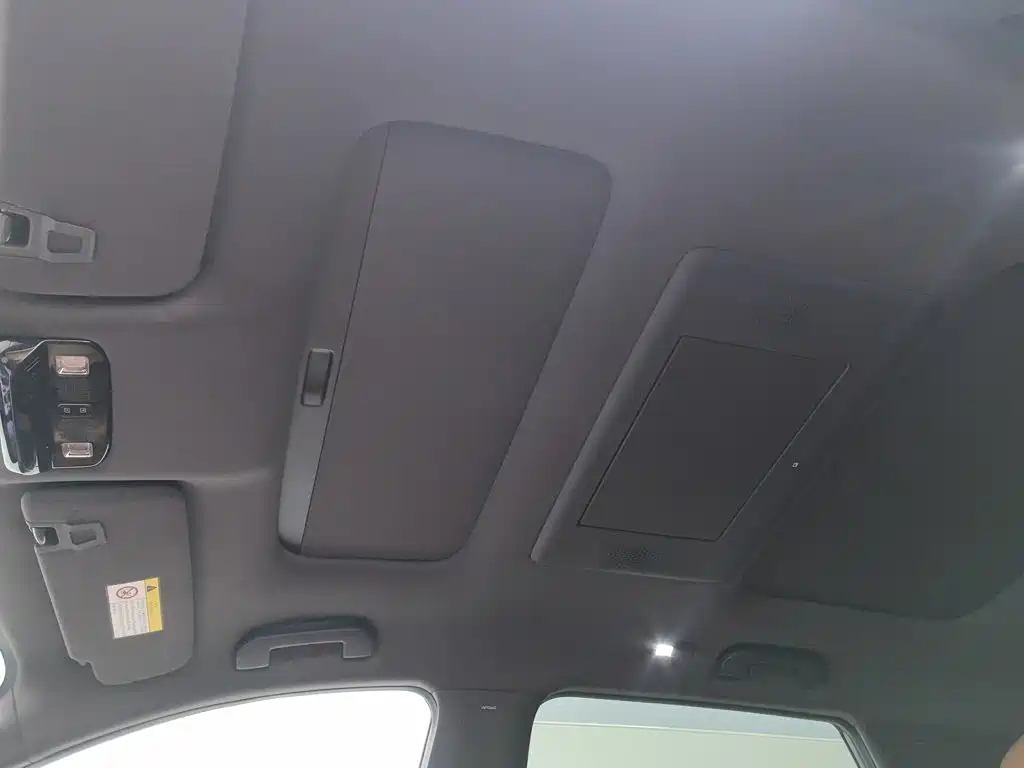 Dongfeng Aeolus L8 2025 2025 Plug-in Hybrid