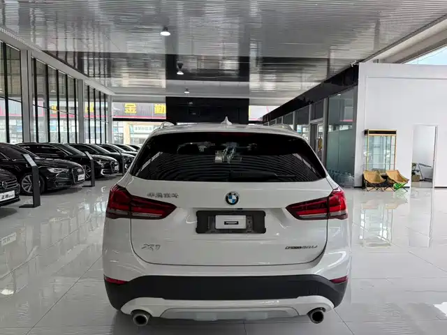 BMW X1 2022 sDrive20Li Premium — фото 4