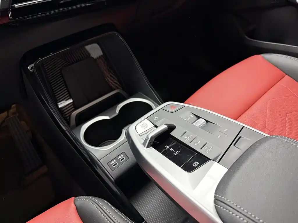 BMW X1 2024 sDrive25Li X Design Package фото 13