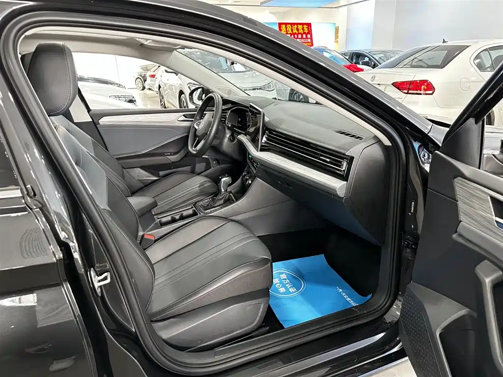 Volkswagen Sagitar 2026 2026 Model 30 Million Special Selection 300TSI DSG Surpass Edition