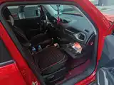 Photo 8 - Jeep Renegade