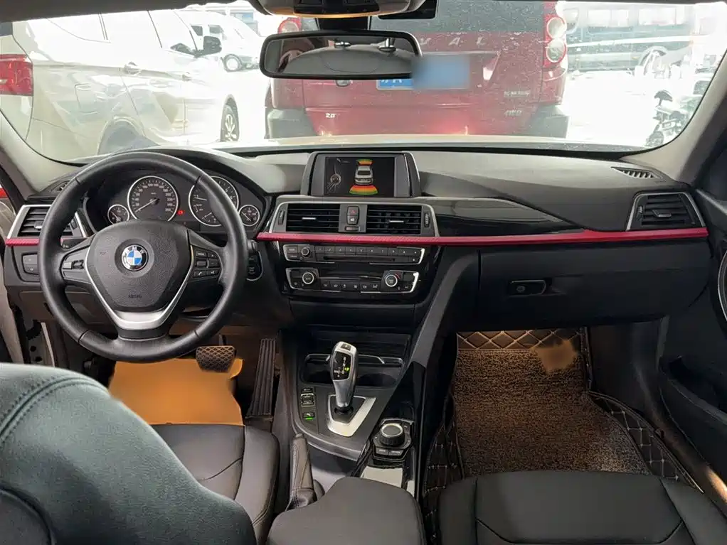 BMW 3 Series 2016 316Li Fashion фото 4