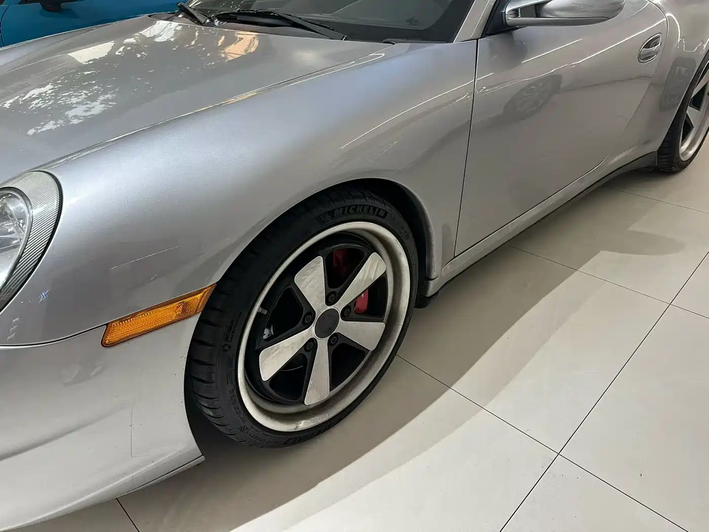 Porsche 911 2006 Carrera 4S AT 3.8L фото 3