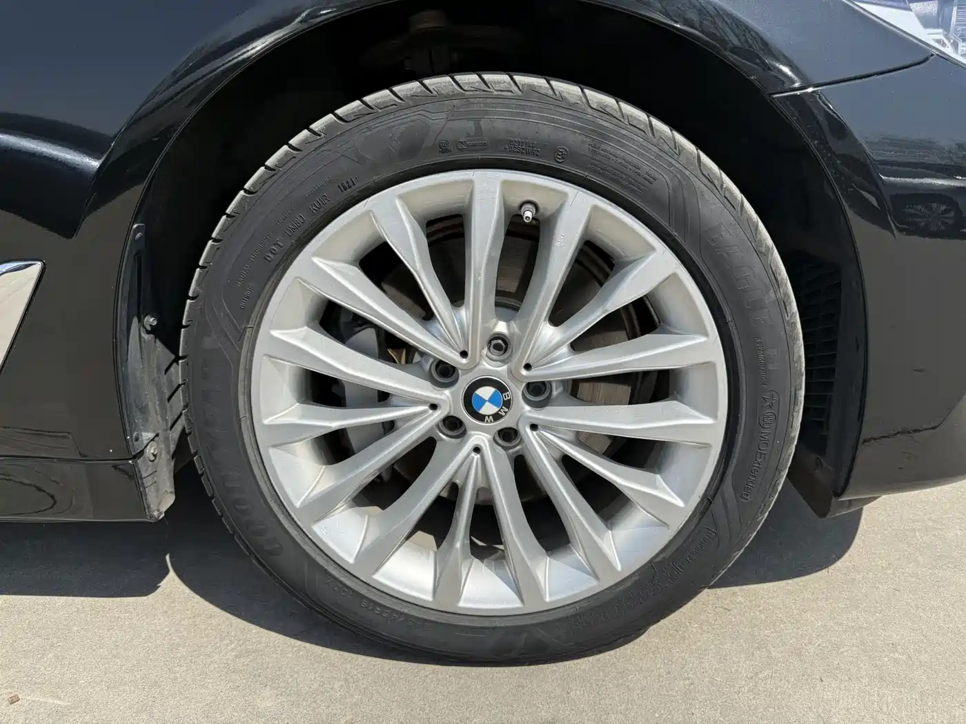 BMW 5 SERIES NEW ENERGY