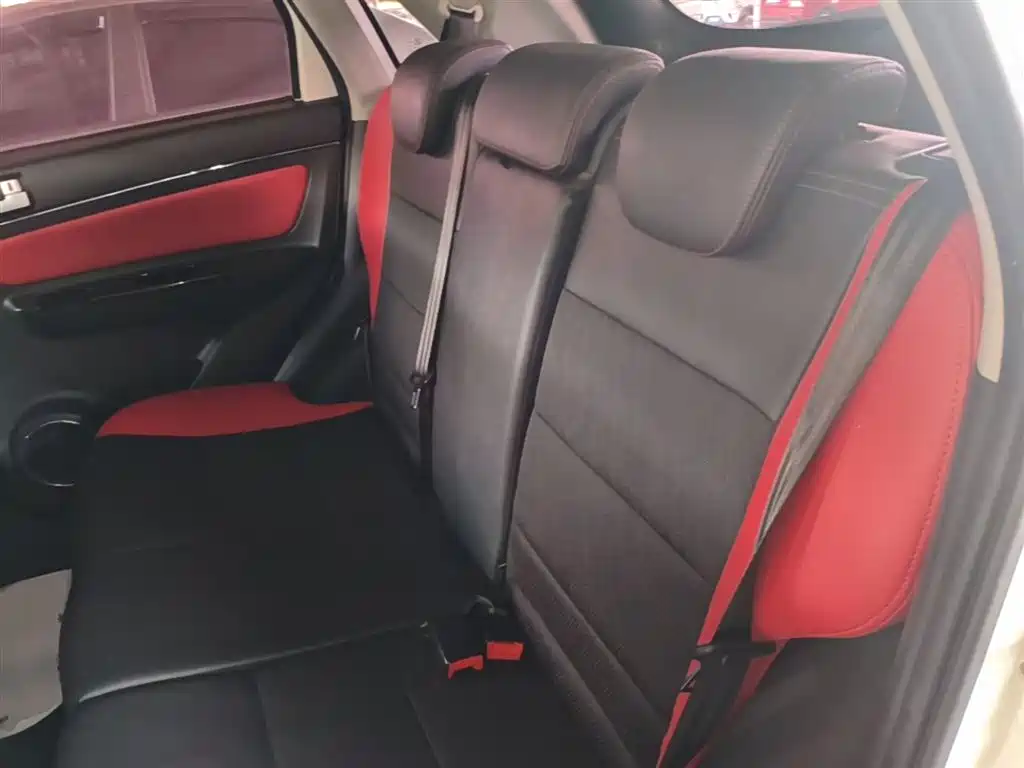 BAIC Senova X25 2018 2015 1.5L Automatic Elite