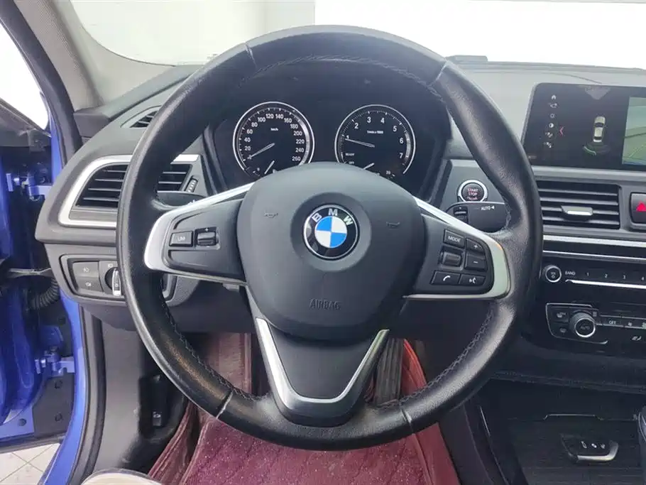 BMW 1 Series 2018 118i Design Package фото 15