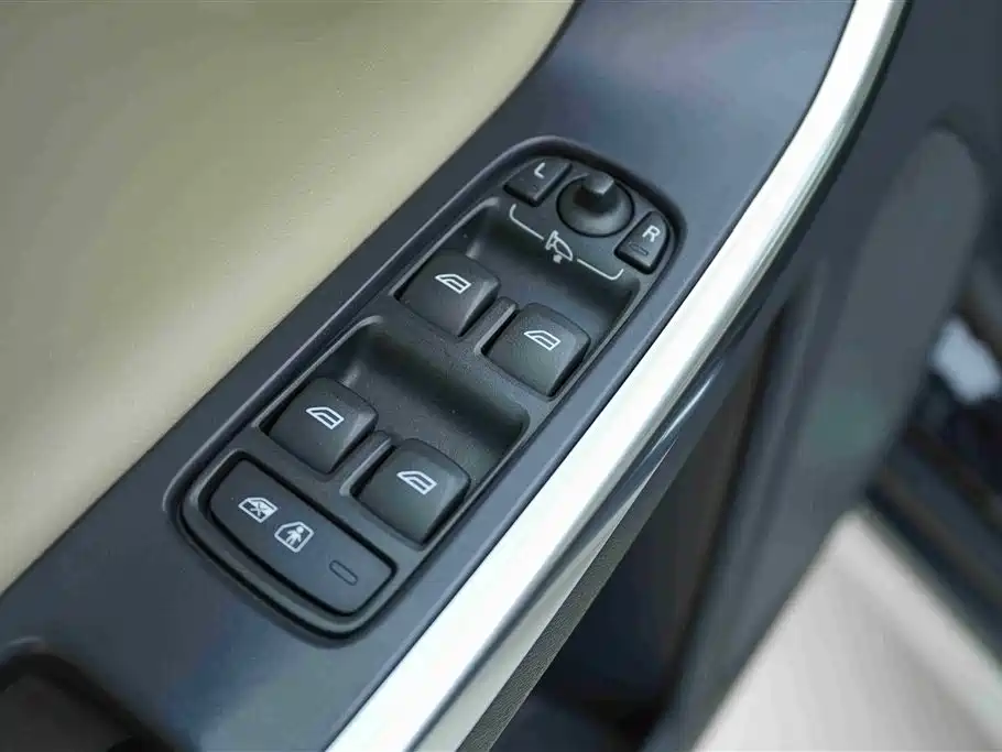 Фото 11 - Volvo XC60 (Import)