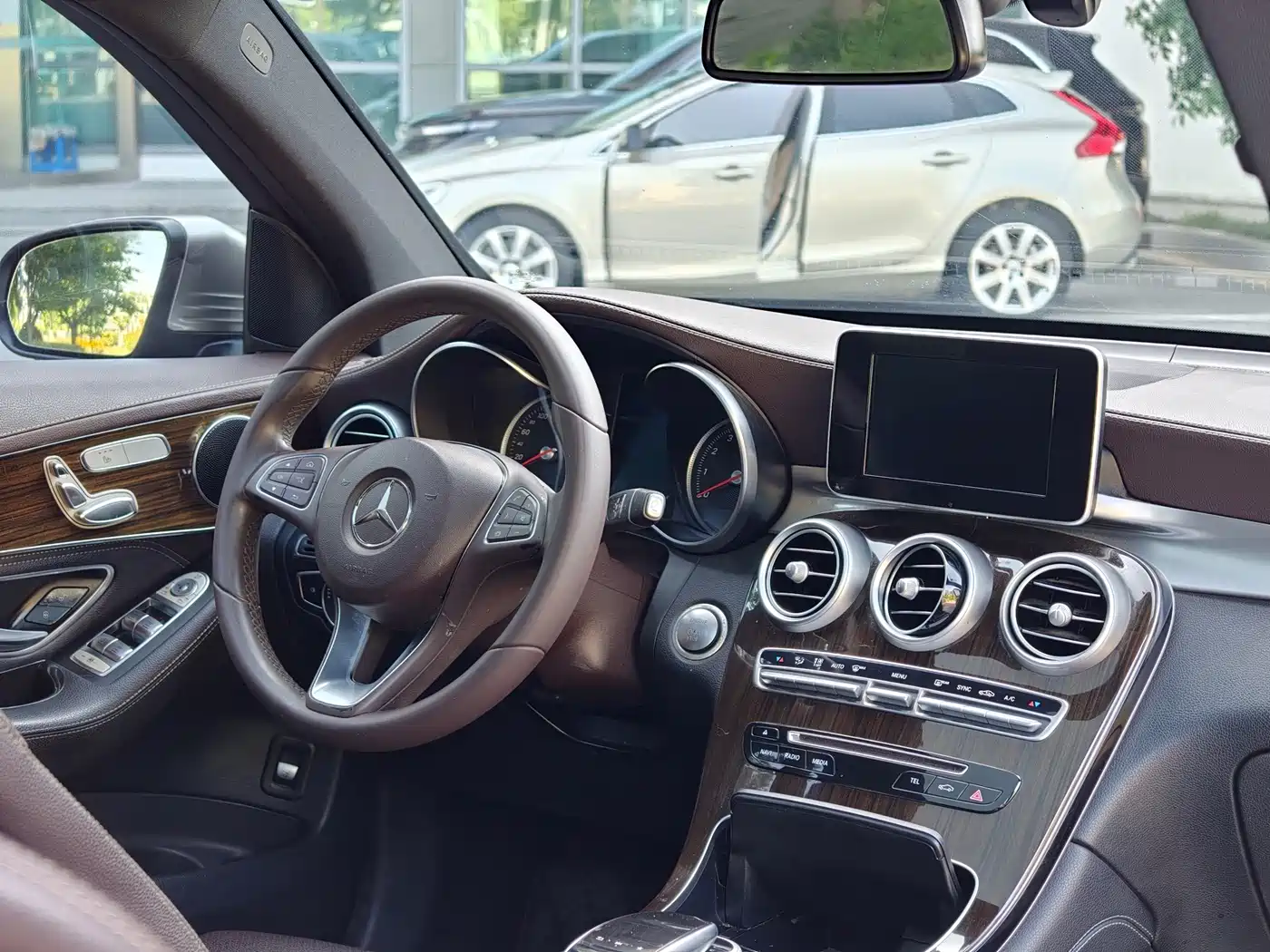 Mercedes-Benz GLC 2019 GLC 260 4MATIC Dynamic фото 11