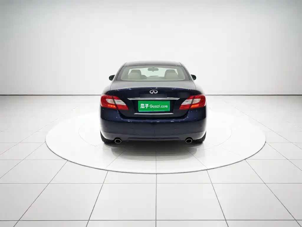 Infiniti Q70 2015 2013 Q70L 2.5L Comfort