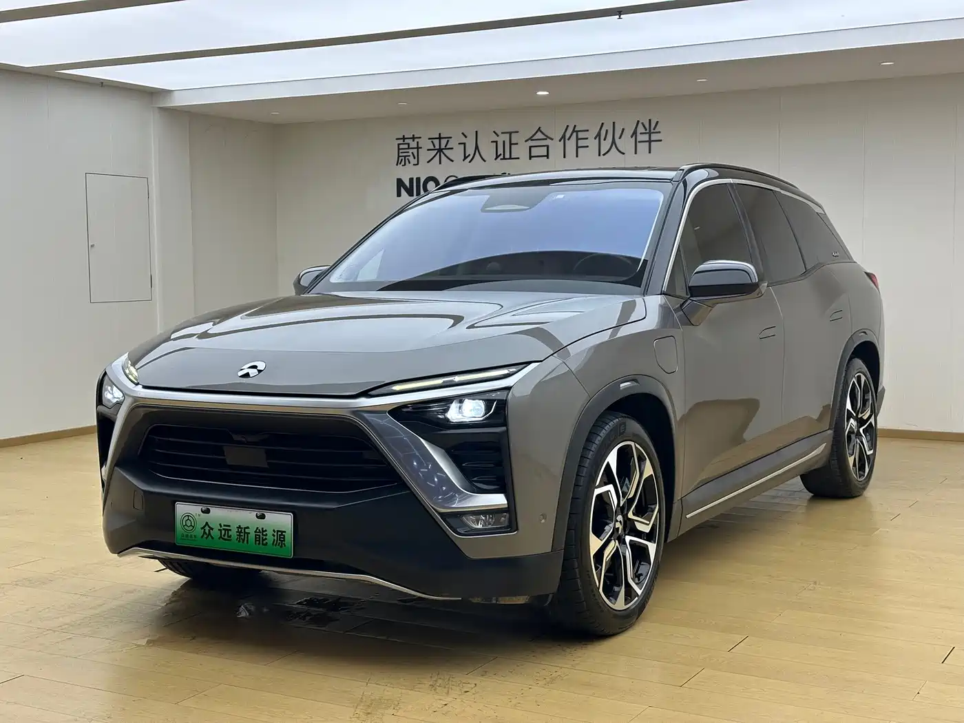 NIO ES8 2018 2018 Founder Edition