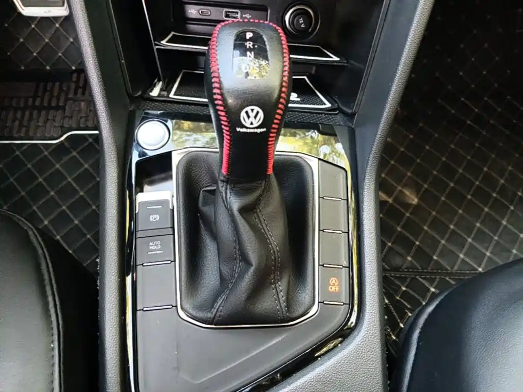 Volkswagen Tiguan L 2025 2025 Model 300TSI Auto 2WD Dragon Edition