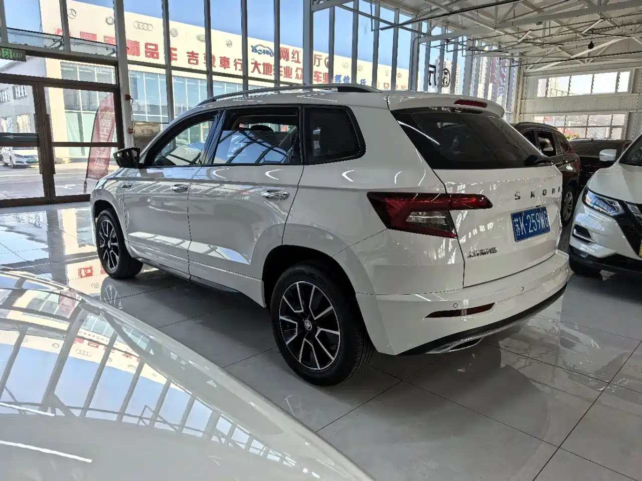 Škoda Karoq 2022 TSI280 Premium Edition фото 9