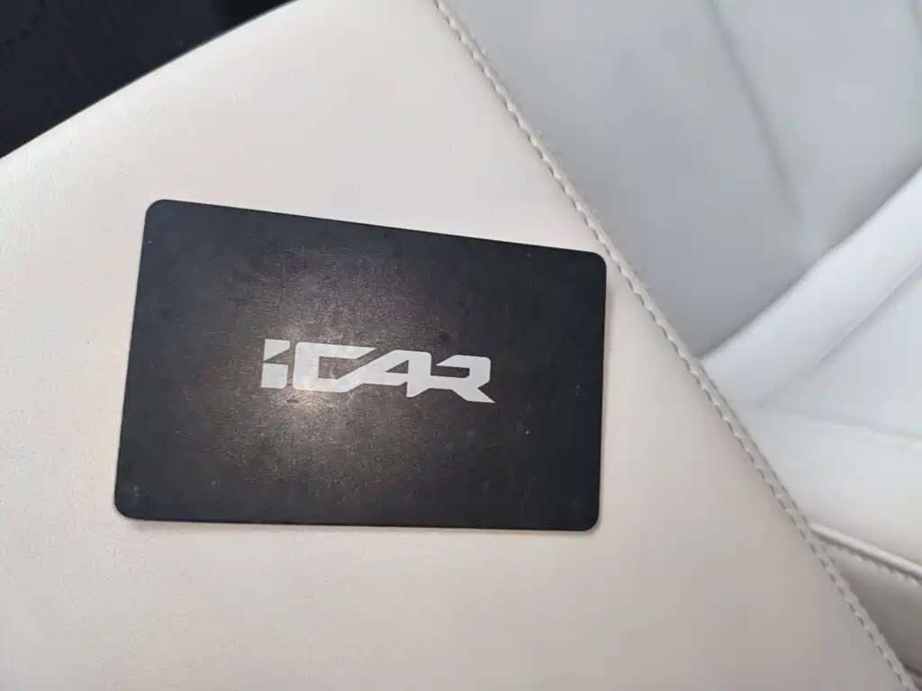 Фото 9 - iCAR V23