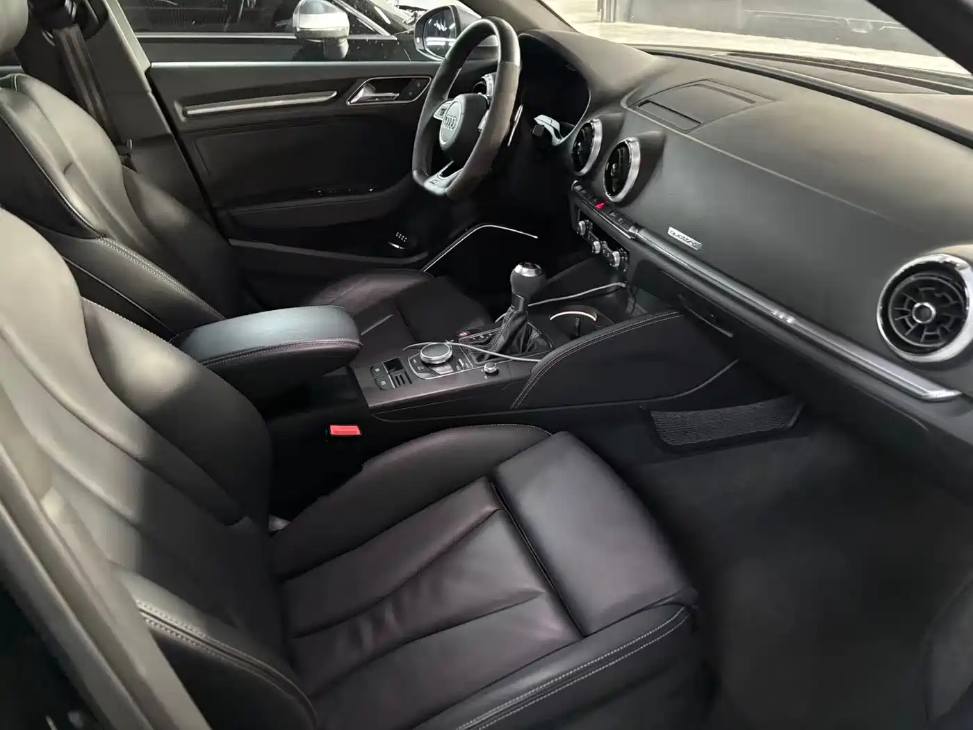 Audi RS 3 2018 2017 RS 3 2.5T Limousine