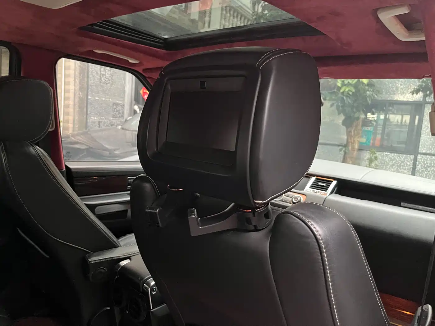 Land Rover Range Rover Sport 2011 5.0 SC V8 HSE фото 14