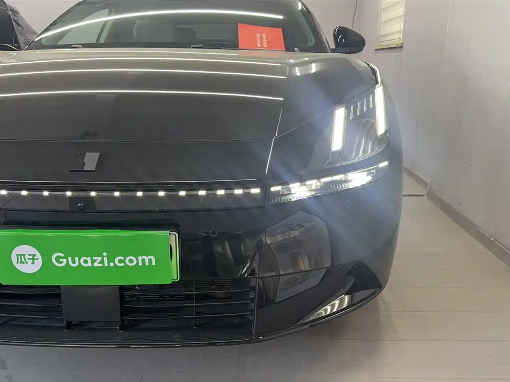 Lynk & Co 10 EM-P 2025 Model 120km Base Version фото 3