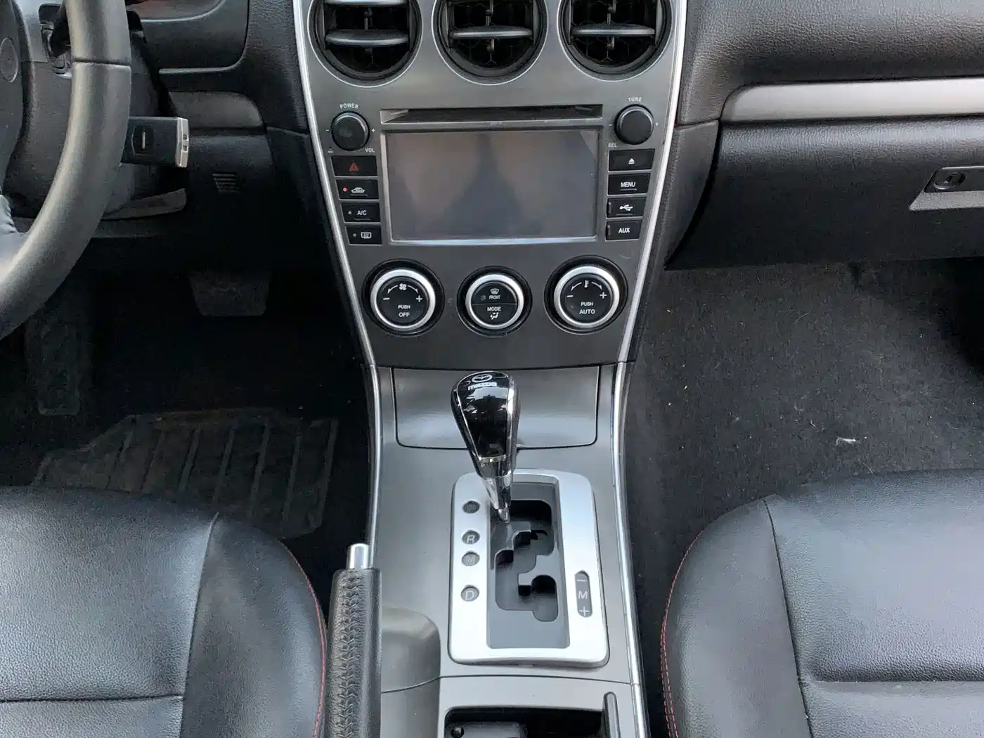 Фото 9 - Mazda 6