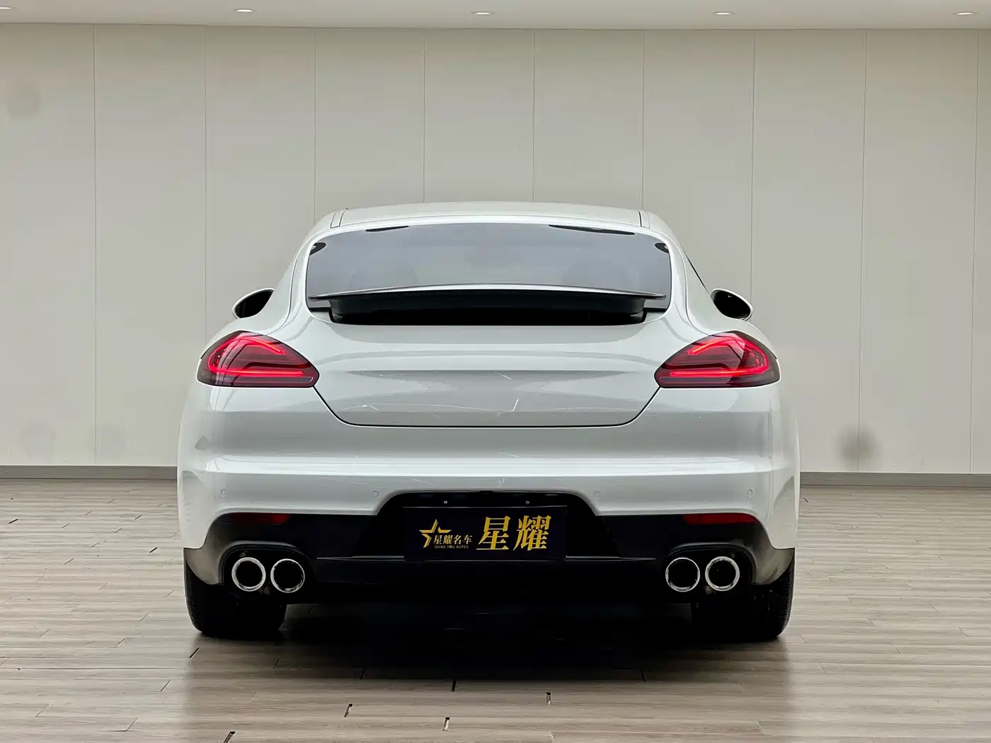 Porsche Panamera 2014 Panamera 3.0T фото 5