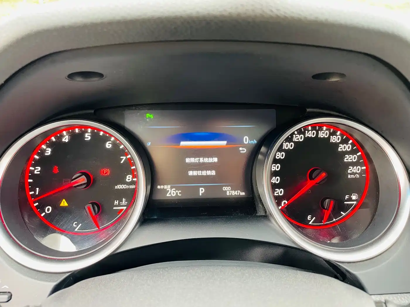 Toyota Camry 2018 2.5S Trend Edition фото 21