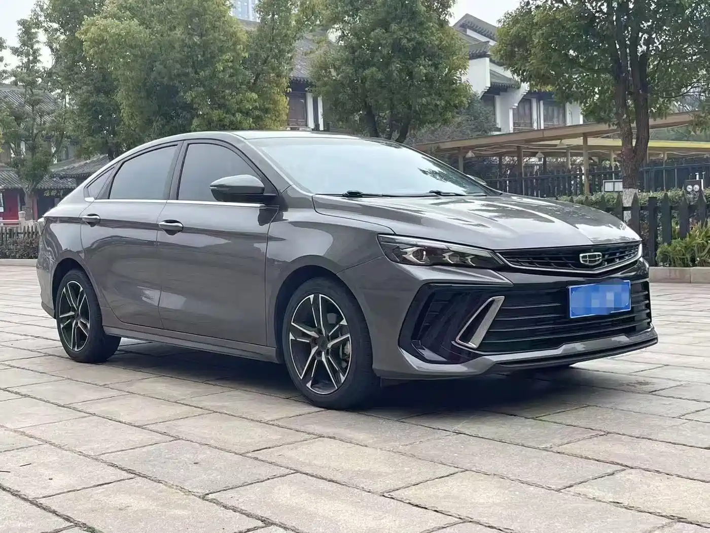 Фото 3 - Geely Binrui