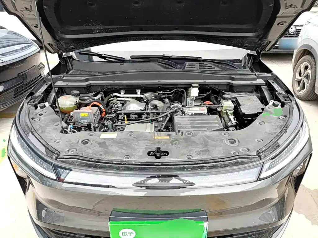 Dongfeng Aeolus L8 2025 2025 Plug-in Hybrid