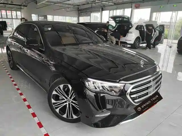 Mercedes-Benz E-Class 2026