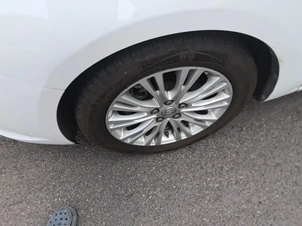 Фото 23 - Buick Excelle
