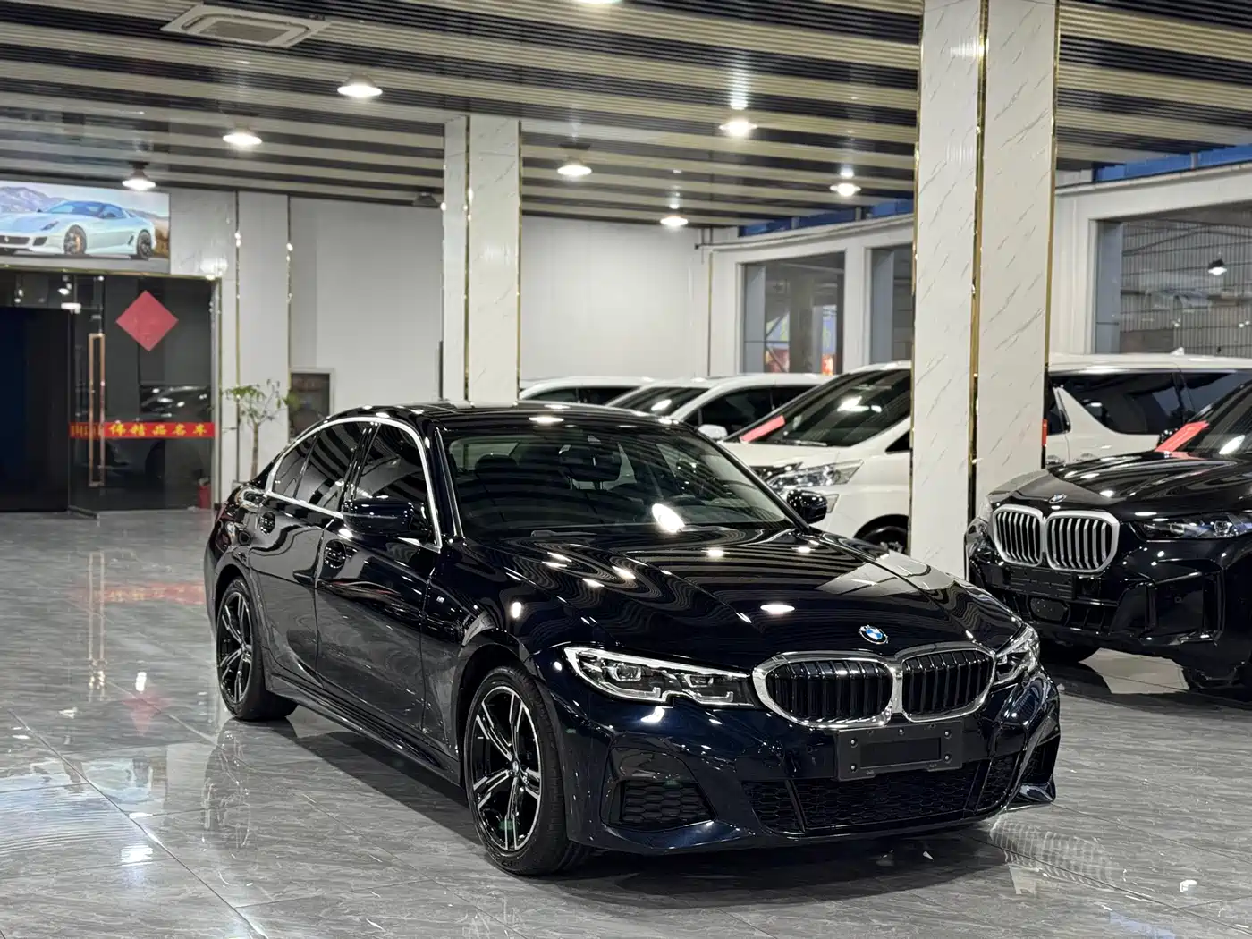 BMW 3-SERIES