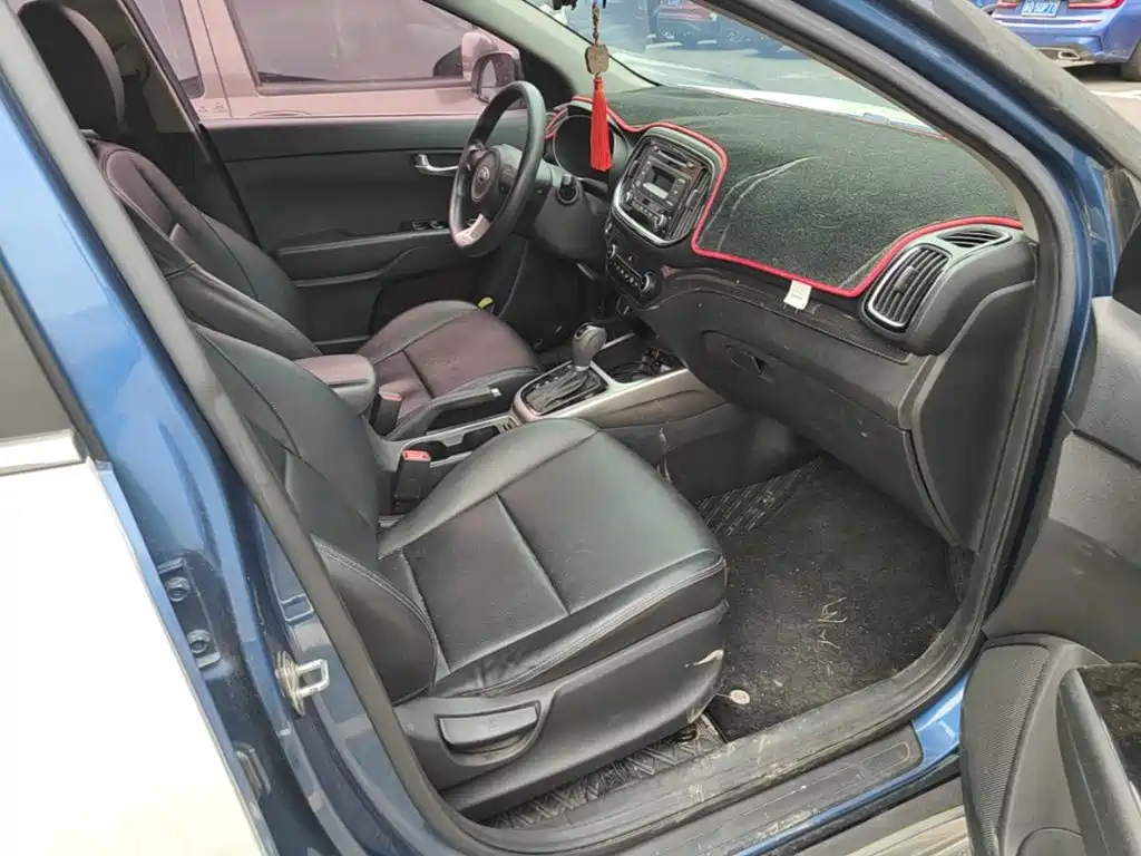 Kia KX3 2016 2015 1.6L Automatic 2WD DLX