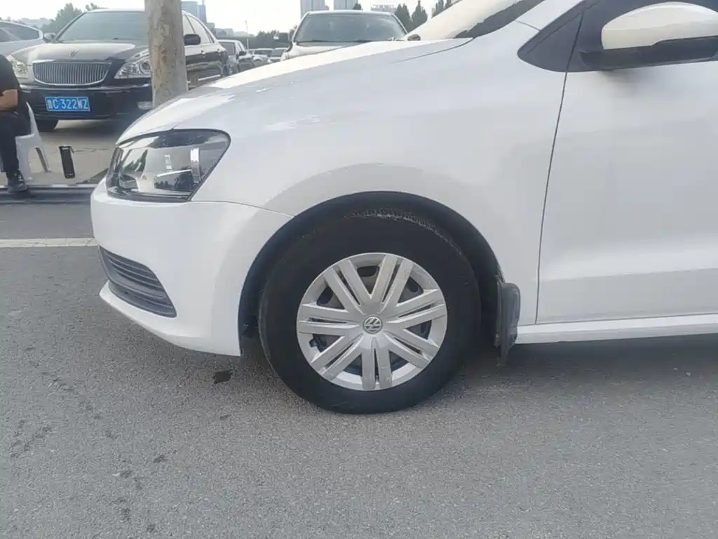 Volkswagen Polo 2016 2016 1.4L Automatic Trend