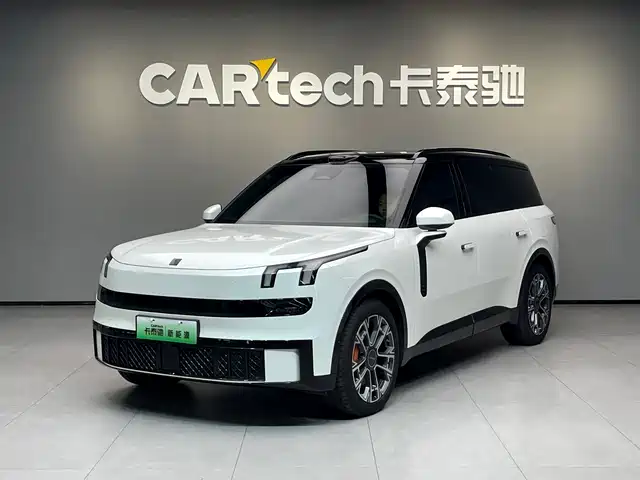  Lynk & Co Lynk & Co 900 2025 1.5T Ultra