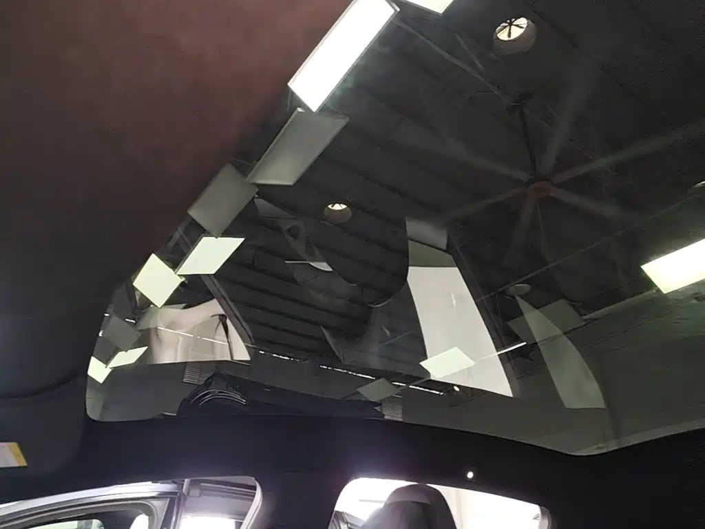 Tesla Model Y L 2025 2025 Facelift Long Range AWD