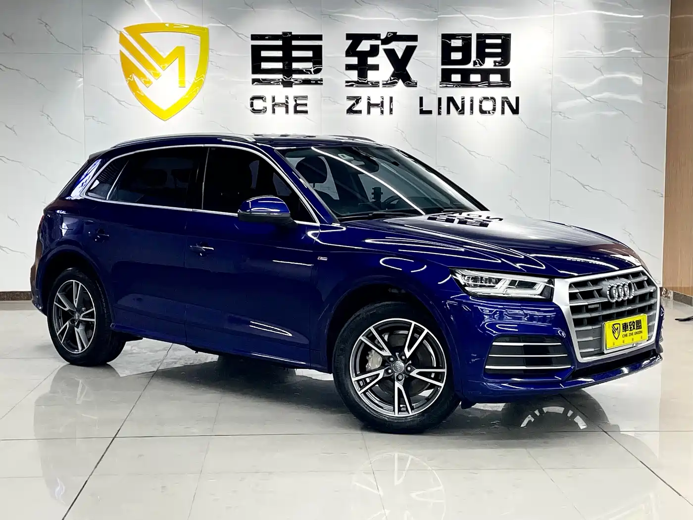 Audi Q5L 2018 40 TFSI Prestige Fashion (China V) фото 3