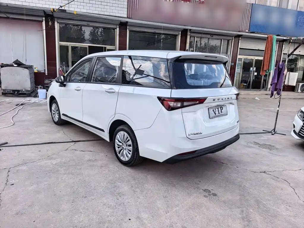 Wuling Motors Wuling Jiachen 2026 2022 1.5L Manual Joy Elite