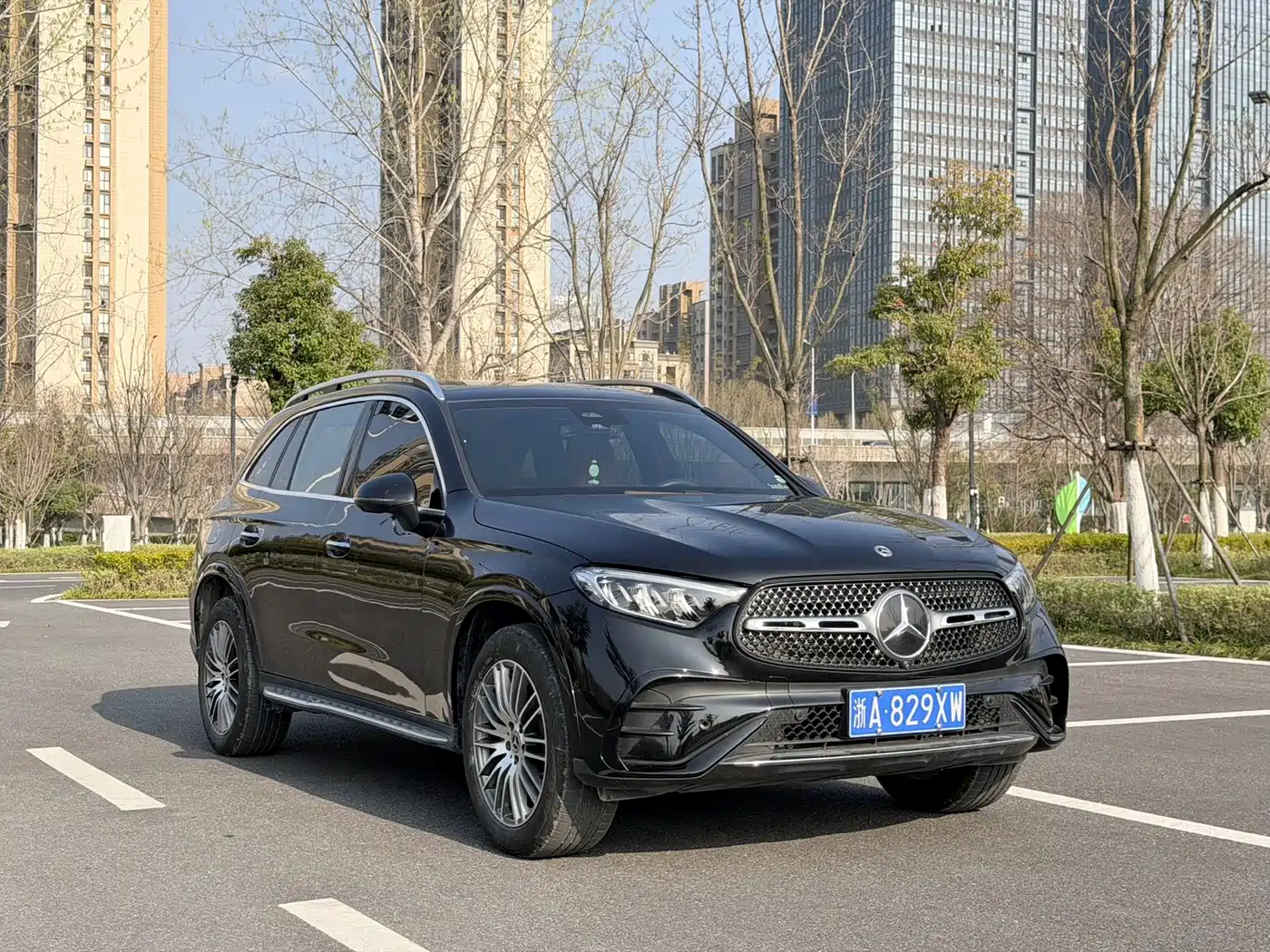 Mercedes-Benz GLC 2024 Facelift GLC 300 L 4MATIC Sport 7-seater фото 3
