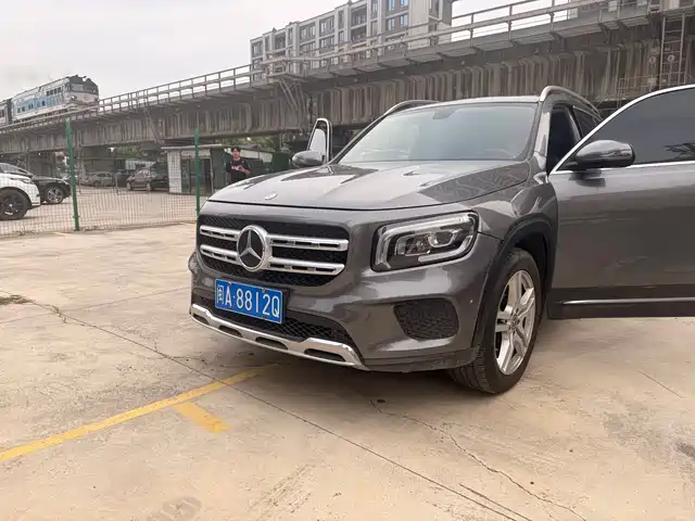 Mercedes-Benz GLB 2022