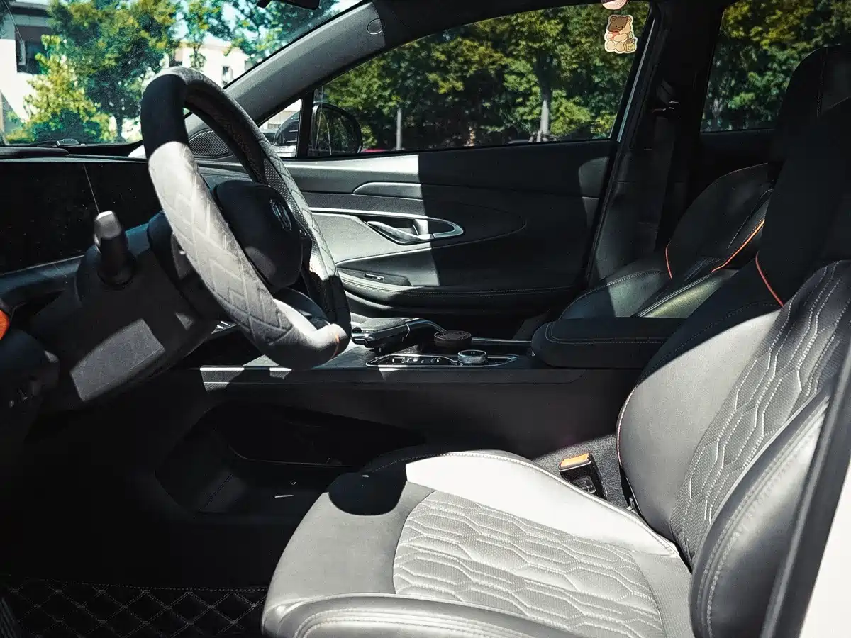 Changan UNI-T 2023 2022 Model 1.5T Premium