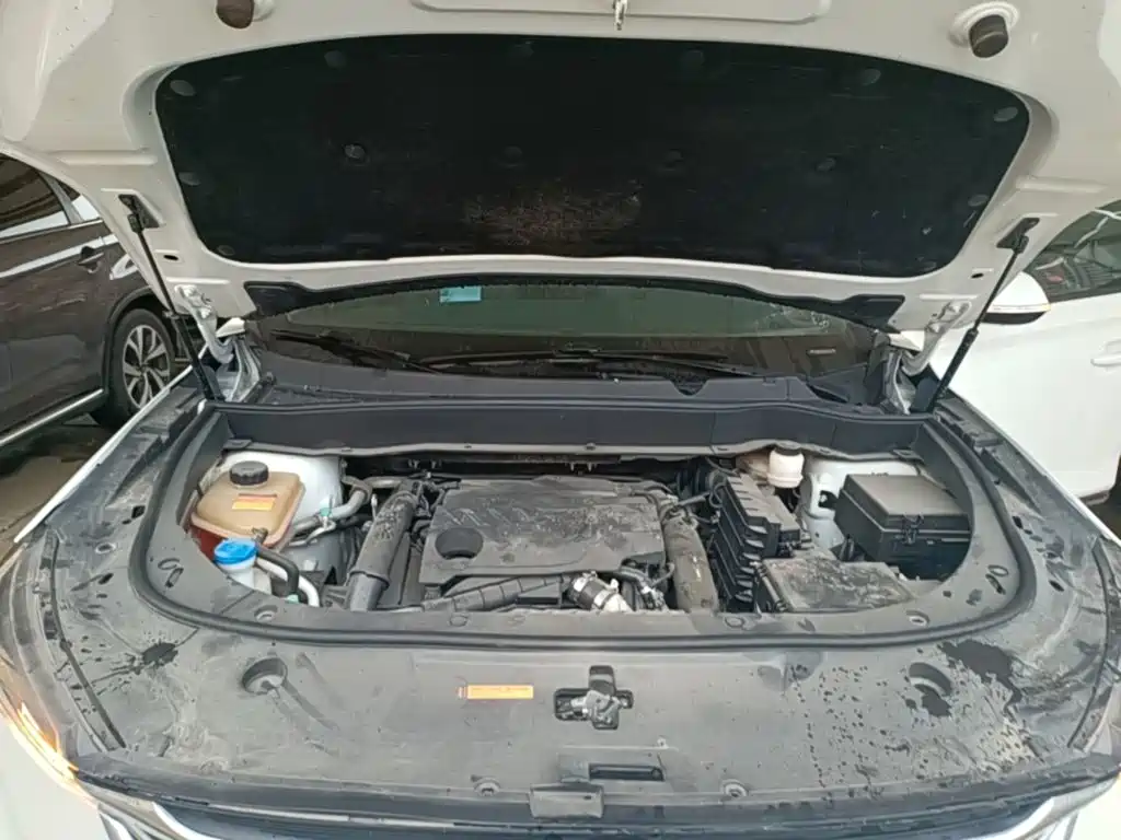 Dongfeng Aeolus Dongfeng Fengshen AX7 2021 2021 1.6T Automatic Premium Edition