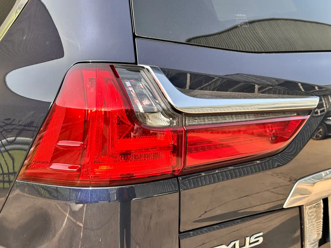 Lexus LX 2016 570 Luxury Premium Edition фото 8