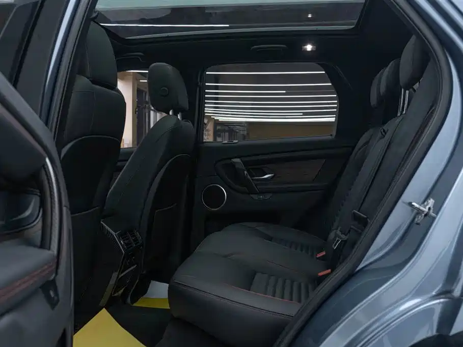Land Rover Discovery Sport 2020 249PS R-Dynamic Performance фото 20